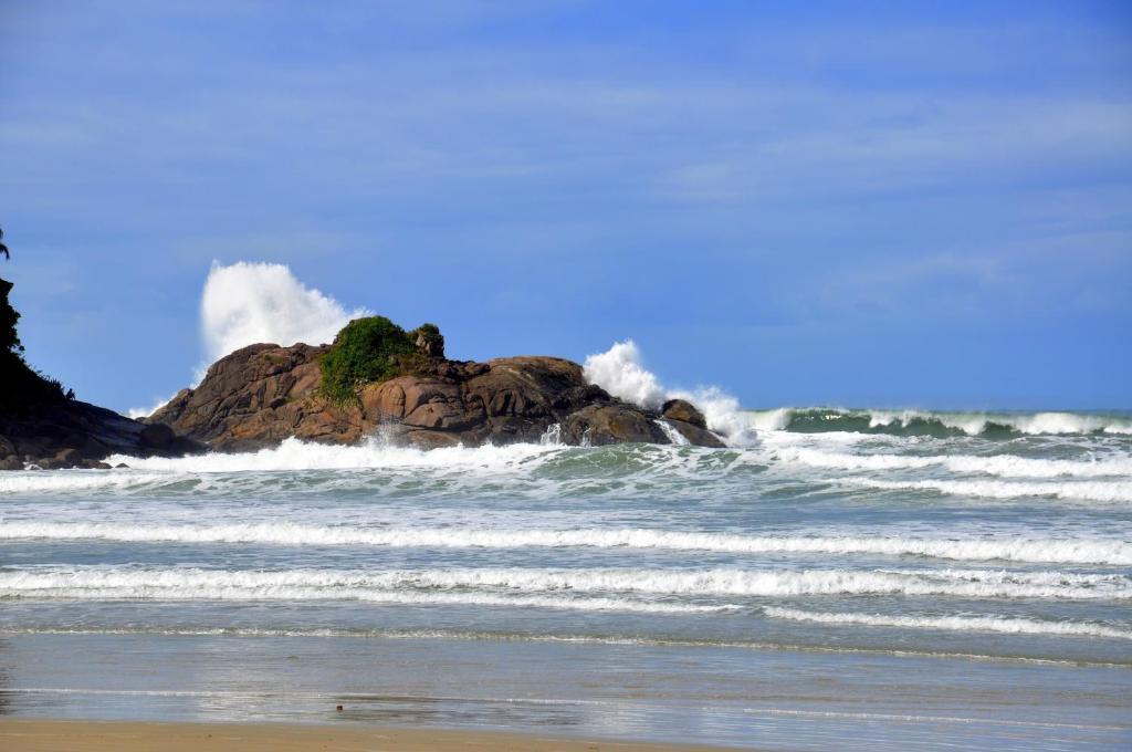 Hotel Torremolinos Ubatuba Buitenkant foto